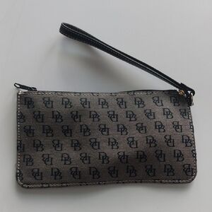 Donney & Bourke Gray & Black Wristlet NWOT